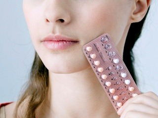 Pozor na užívanie antikoncepcie,