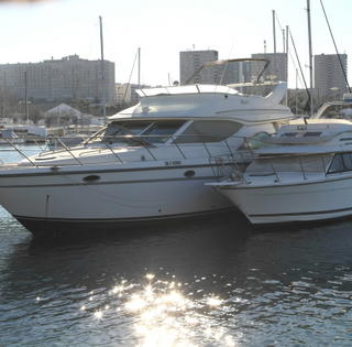 Na Fruniho jachte ostala