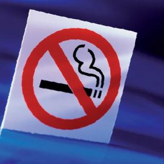 Fajčenie väčšinou obmedzia úplne