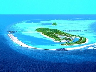 Maldivy tvorí asi 1