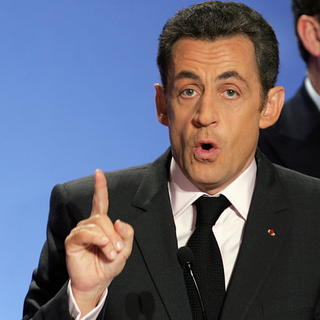 Sarkozy vyzýva svet na