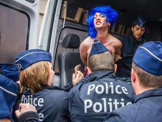 Aktivistka Femenu zaútočila na