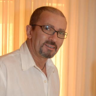 Herec Peter Rašev: Už