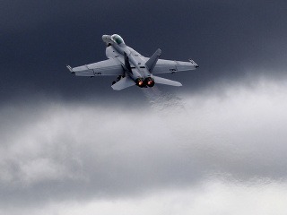 Bojové lietadlá F-18 