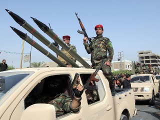 Sunnitskí militanti obsadili hraničný