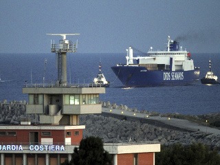 Do Talianska dorazila loď
