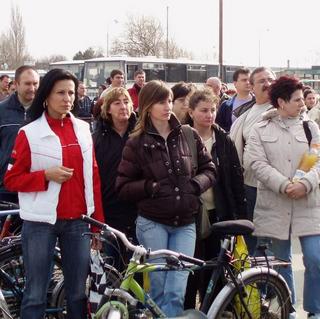Kolárovo: Protestovalo 500 zamestnancov!