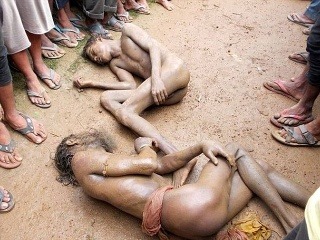 V Indii znásilnili a