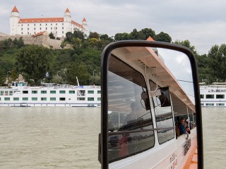 Na Dunaj sa vracia
