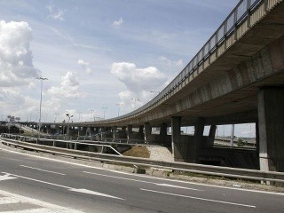 Vodiči, zbystrite: Prístavný most