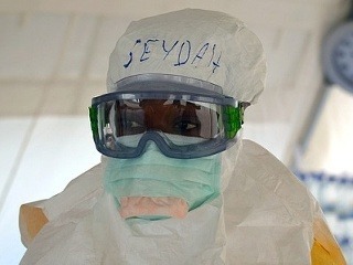 Ebola zabíjala v ďalšom