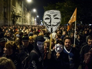 Maďari protestovali proti dani