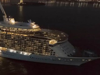 Pohľad na loď Quantum