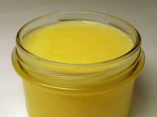 Prepustené maslo má široké