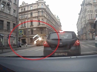 Pozor, padajú dodávky! 