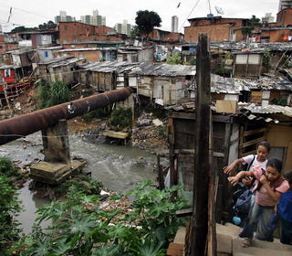 Škandál! Autor zo sprievodcu