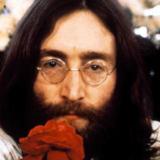 John Lennon podporuje charitu