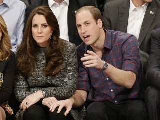 Kate Middleton a princ William musia svoj život prispôsobovať tradíciám. 