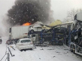 V hromadnej nehode sa