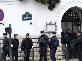 Francúzski policajti