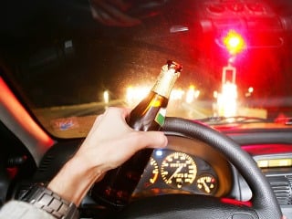 Neskutočná bezohľadnosť vodičov: Opití