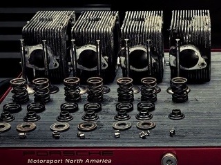 Rozoberanie motora Porsche