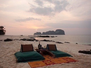 Romantický piknik na pláži