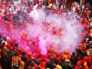 Sviatok Holi, India