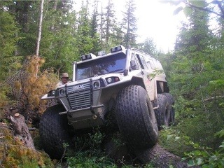 Makar 6x6 je špeciálne