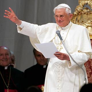 Pápež vyzval na zmierenie