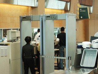 Čecha zatkli na letisku