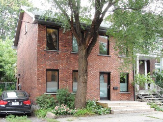 Čierno-biela premena duplexu na