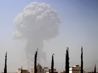 Masívny výbuch v jemenskej