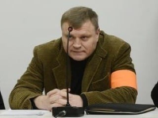 Na snímke obžalovaní Sergej