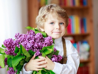 S orgovánom pre mamičku...