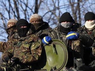 Kyjev aj separatisti odmietajú