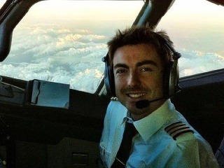 Fešný pilot (31) Ryanairu