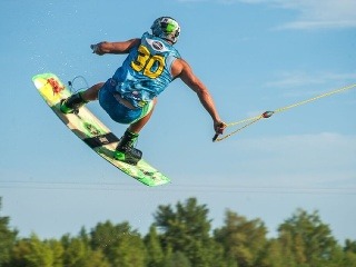 Wakelake Golden Trophy