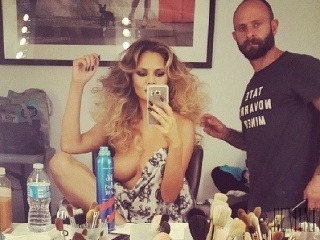 Chrissy Teigen je však