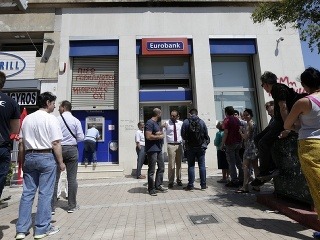 Grécky krach pokračuje: Banky