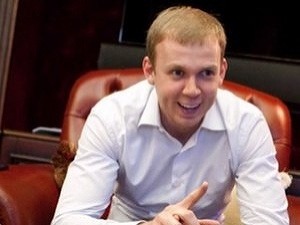 Teroristi a oligarchovia vracajú