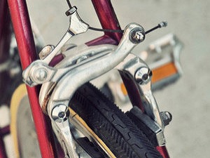 Brzda ekonomiky: Druhé zamestnanie