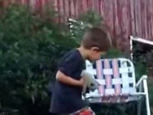 Z tohto chlapca niečo