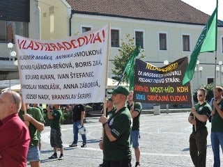 Protest v Trnave proti migrantom