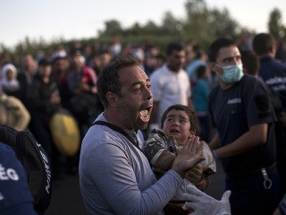 Utečenci v Maďarsku sa