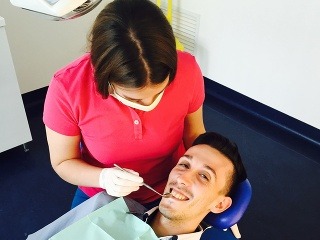 Viete čo je dentálna