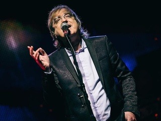 Videopremiéra: Miro Žbirka sa