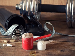 Proteínové nápoje sú nielen