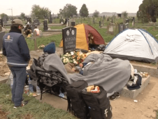 VIDEO Cintorín bol zo