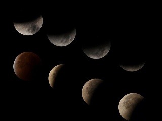 Najkrajšie FOTO zatmenia mesiaca